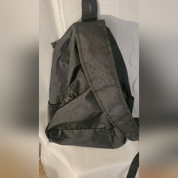 Backpack - Picture 2 of 2